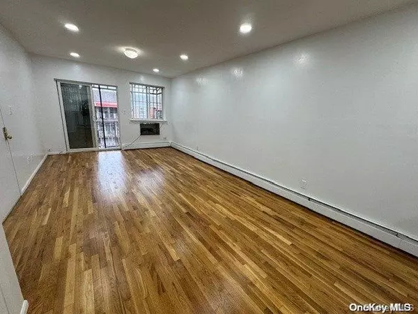 Corona, NY 11368,110-21 56th AVE