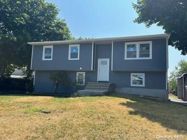 Brentwood, NY 11717,339 Brentwood Pkwy