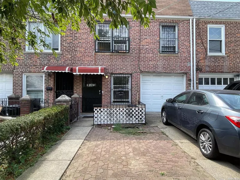 135-06 118th ST, South Ozone Park, NY 11420