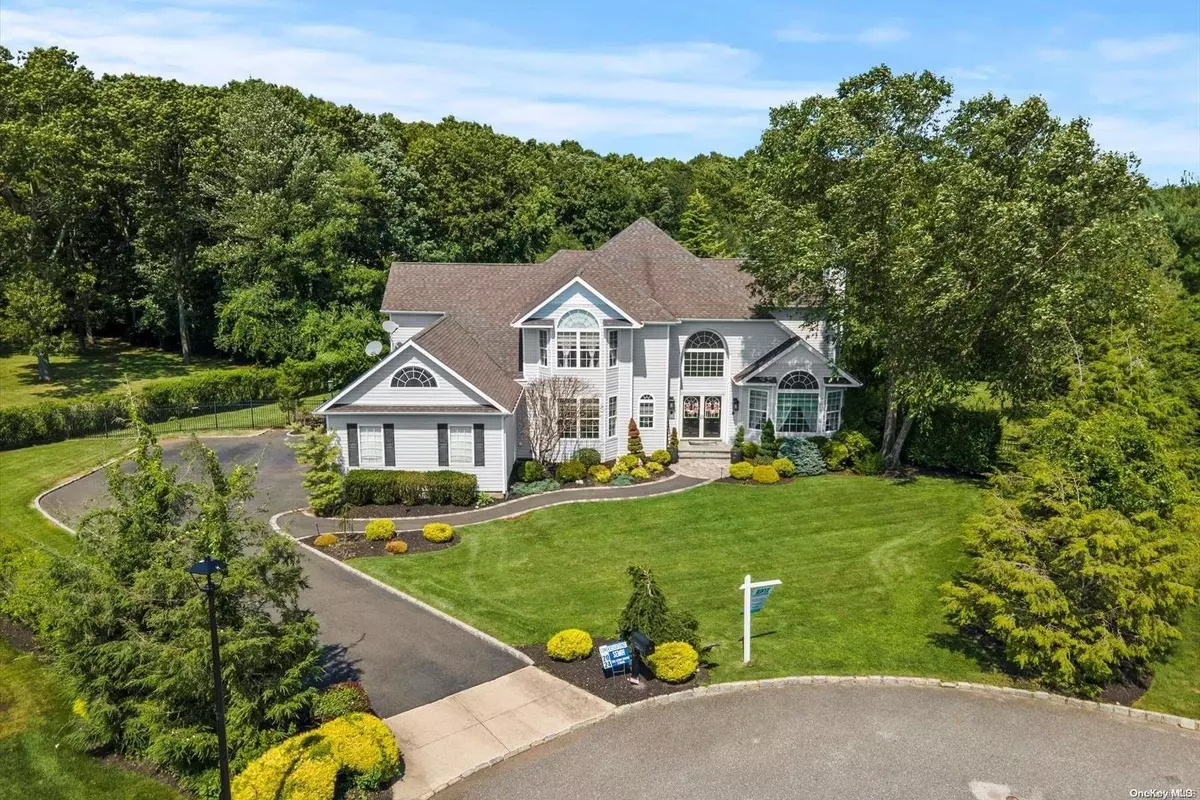 Miller Place, NY 11764,5 Bayberry CT