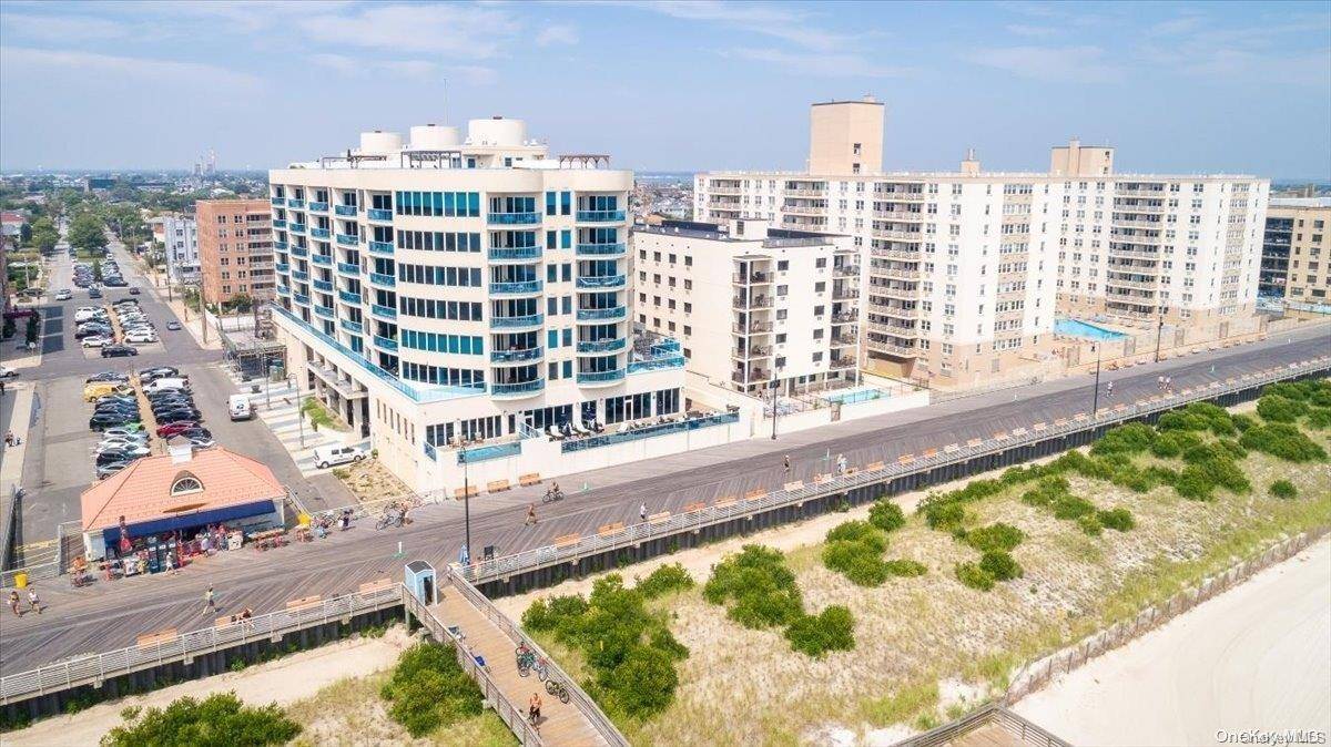 403 E Boardwalk #302,  Long Beach,  NY 11561