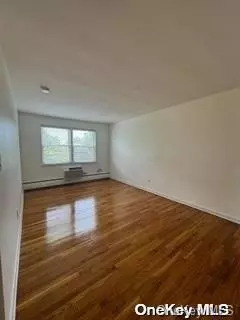 60-30 69th PL, Maspeth, NY 11378