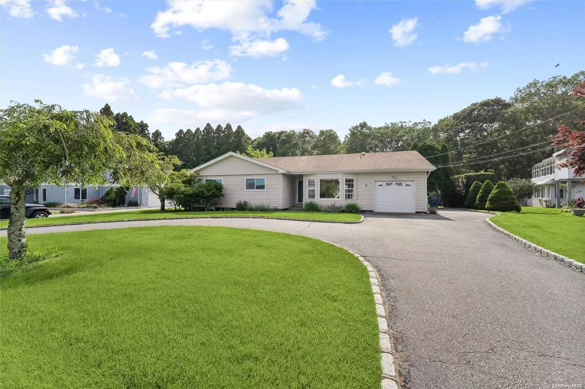 East Quogue, NY 11942,2 Canvasback LN