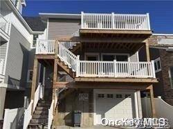 42 Illinois AVE #Upper, Long Beach, NY 11561