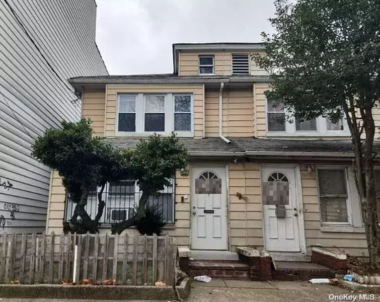 37-26 63rd ST, Woodside, NY 11377