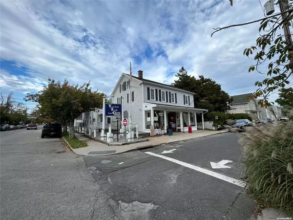 Greenport, NY 11944,36 South ST