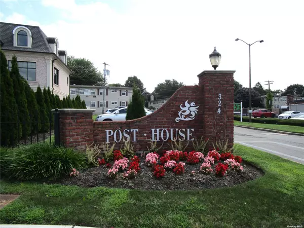 Westbury, NY 11590,324 Post AVE #3-B