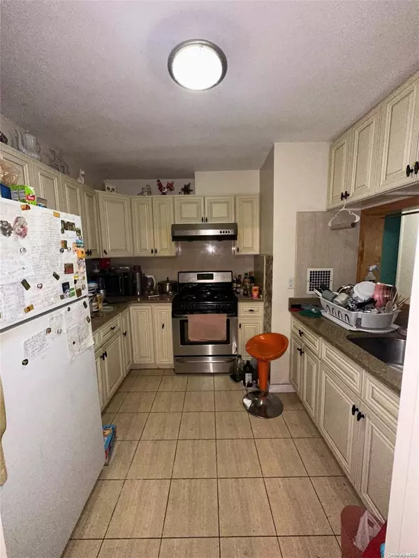 Flushing, NY 11355,138-15 Franklin Avenue #221