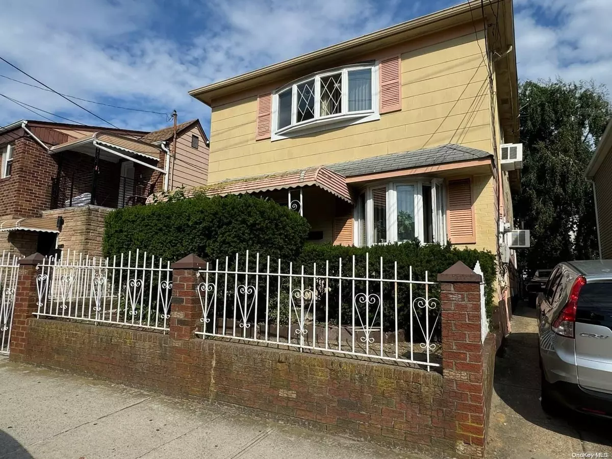 Far Rockaway, NY 11691,464 Beach 22nd ST