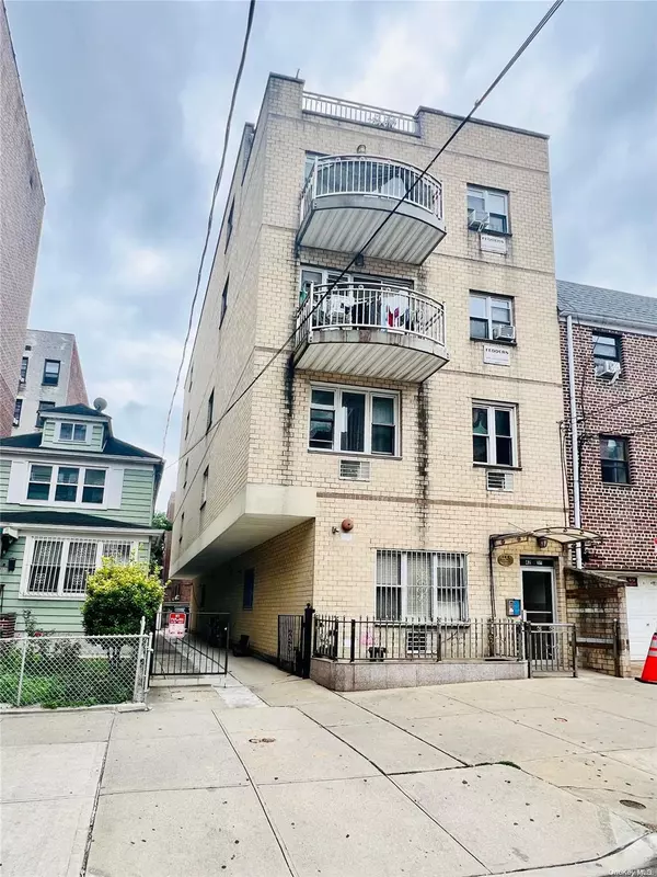 Elmhurst, NY 11373,42-38 Judge ST #5