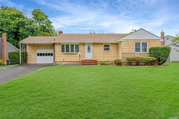 Bethpage, NY 11714,25 Martin RD