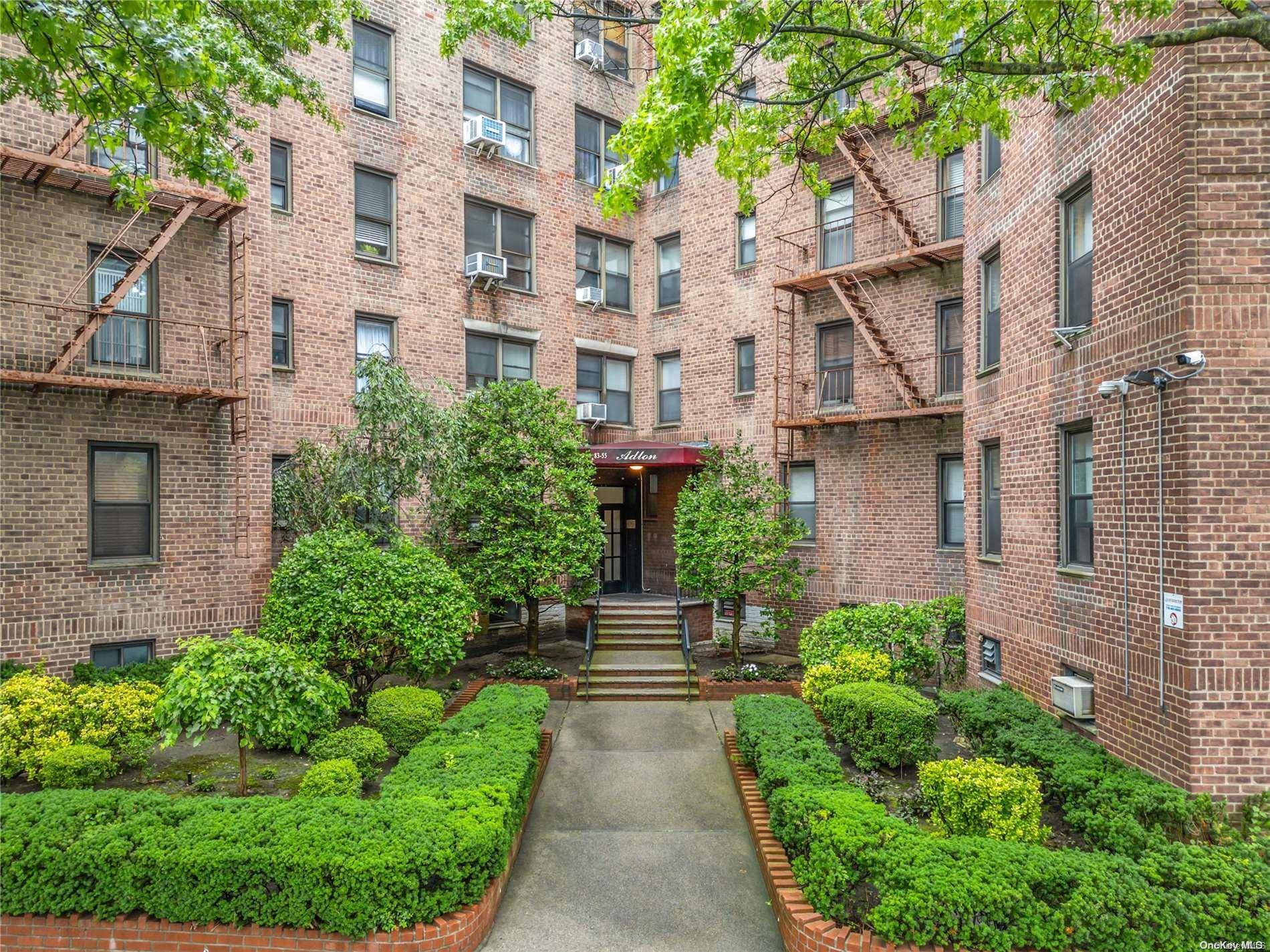 Woodhaven, NY 11421,83-55 Woodhaven BLVD #6L