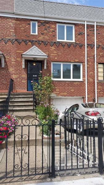 97-19 42nd AVE, Corona, NY 11368