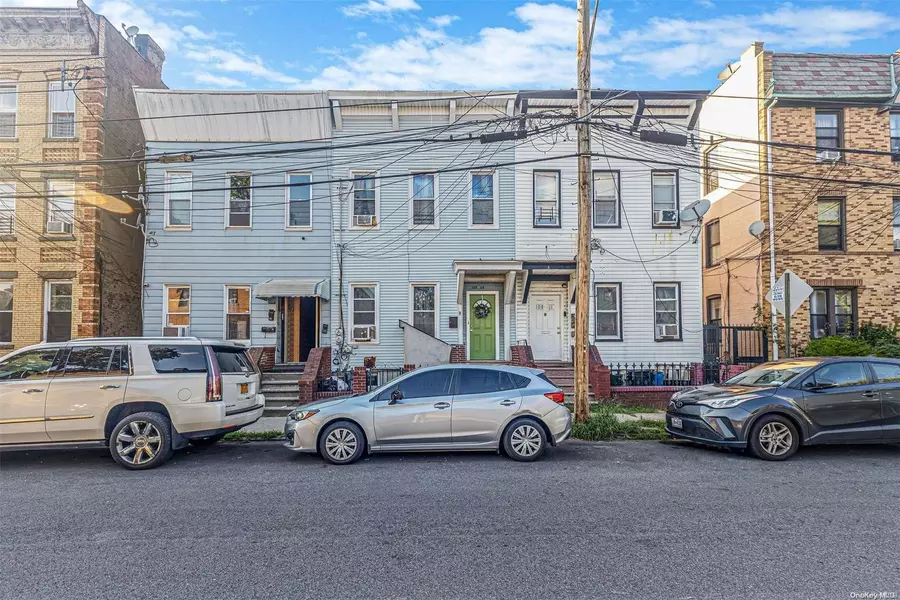 108-09 91st AVE, Richmond Hill, NY 11418