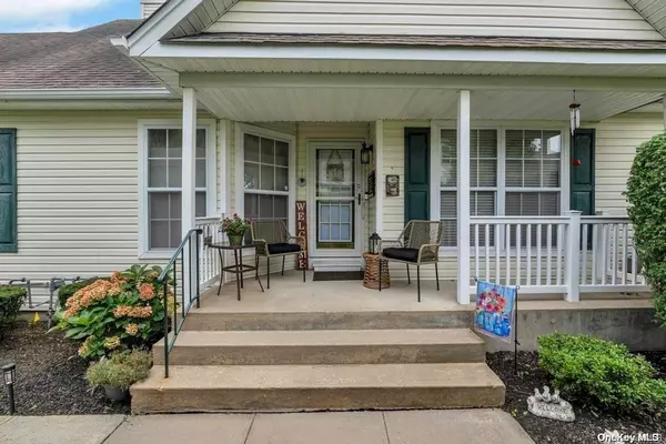 Port Jefferson Station, NY 11776,501 Constance LN #501