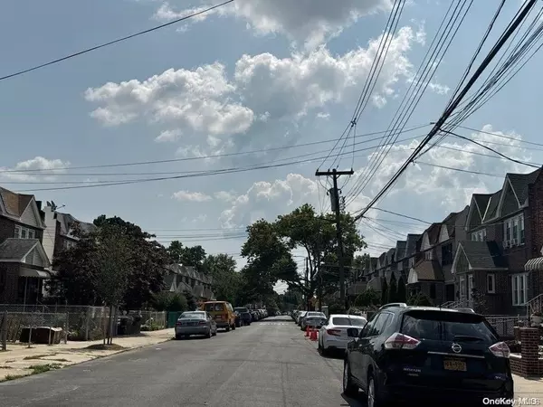 South Ozone Park, NY 11436,119-47 145th ST