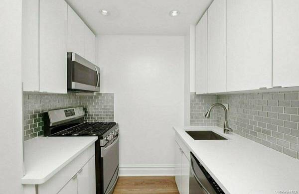 Flushing, NY 11355,133-17 Sanford AVE #4K