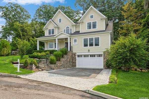 Huntington, NY 11743,8 Jeanne Marie CT