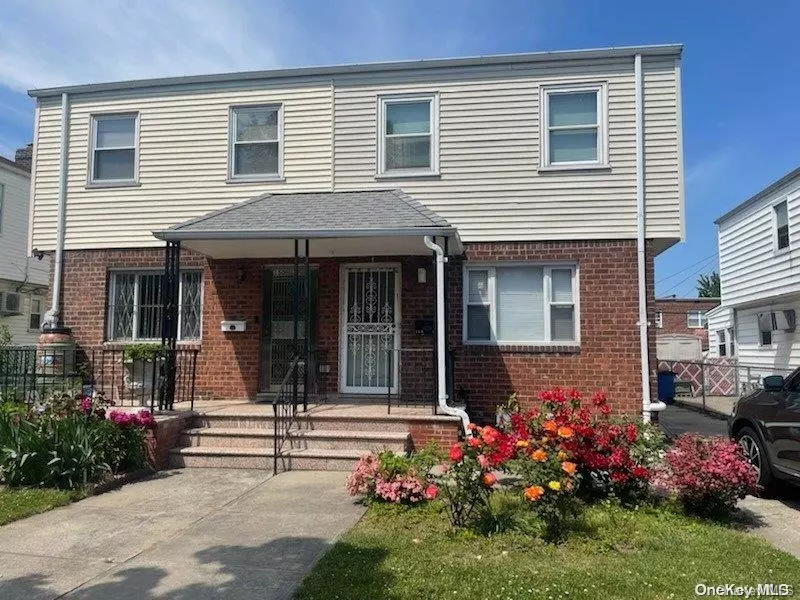 150-27 59 AVE, Flushing, NY 11355