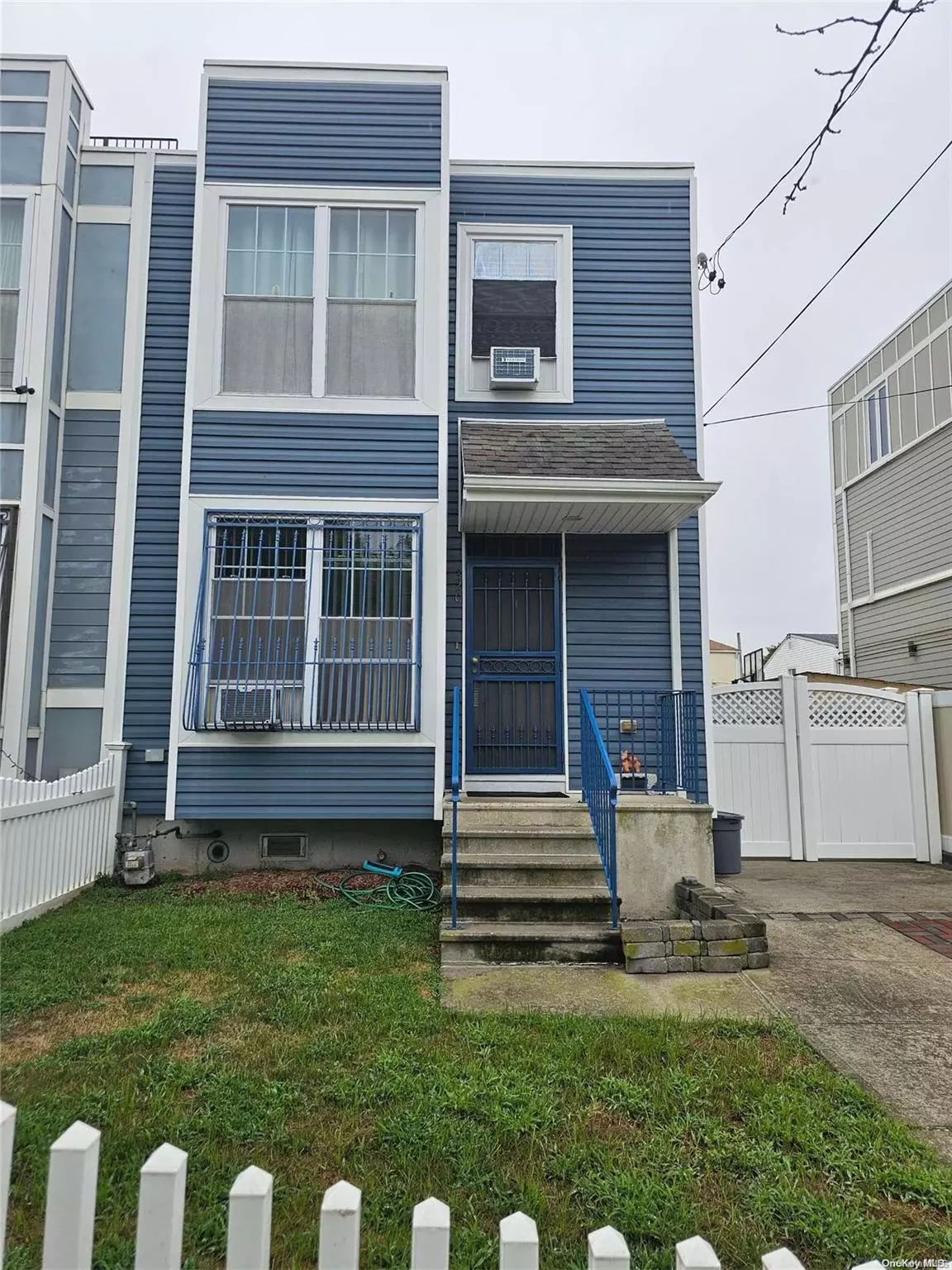 Edgemere, NY 11691,320 Beach 43rd ST