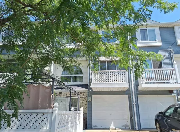119 Richmond Hill RD, Staten Island, NY 10314