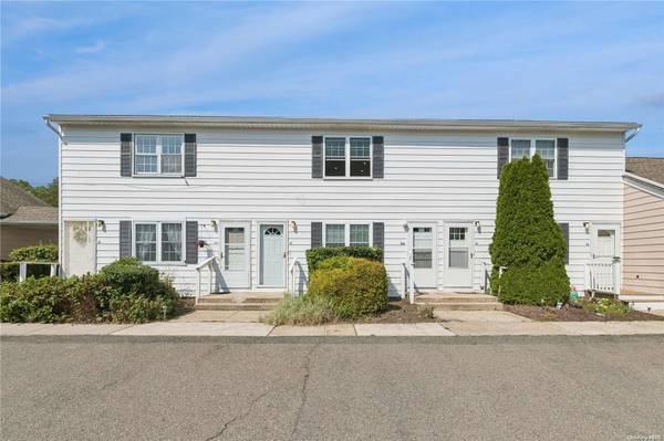 1000 Ninth ST #B-17, Greenport, NY 11944