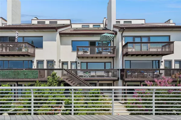 Long Beach, NY 11561,619 Oceanfront #B