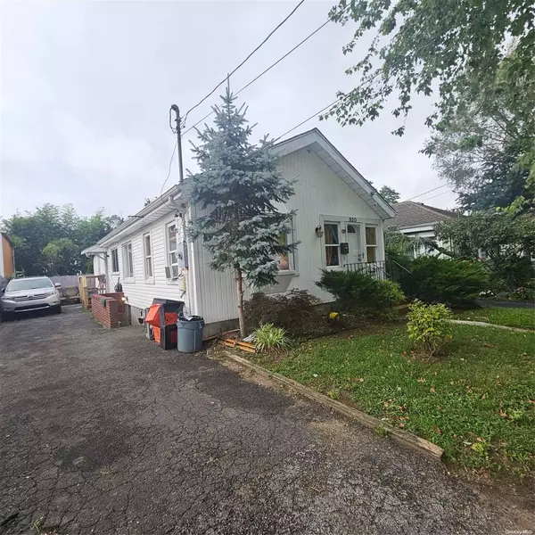 520 Wadleigh AVE, West Hempstead, NY 11552