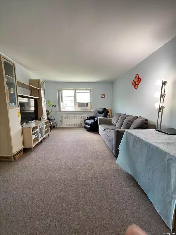 Forest Hills, NY 11375,111-29 66 AVE #2A