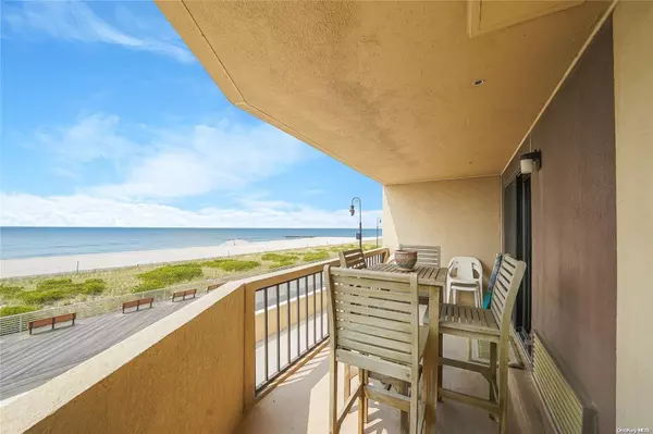 Long Beach, NY 11561,360 Shore RD #3D