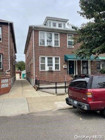 Woodside, NY 11377,35-20 62nd ST