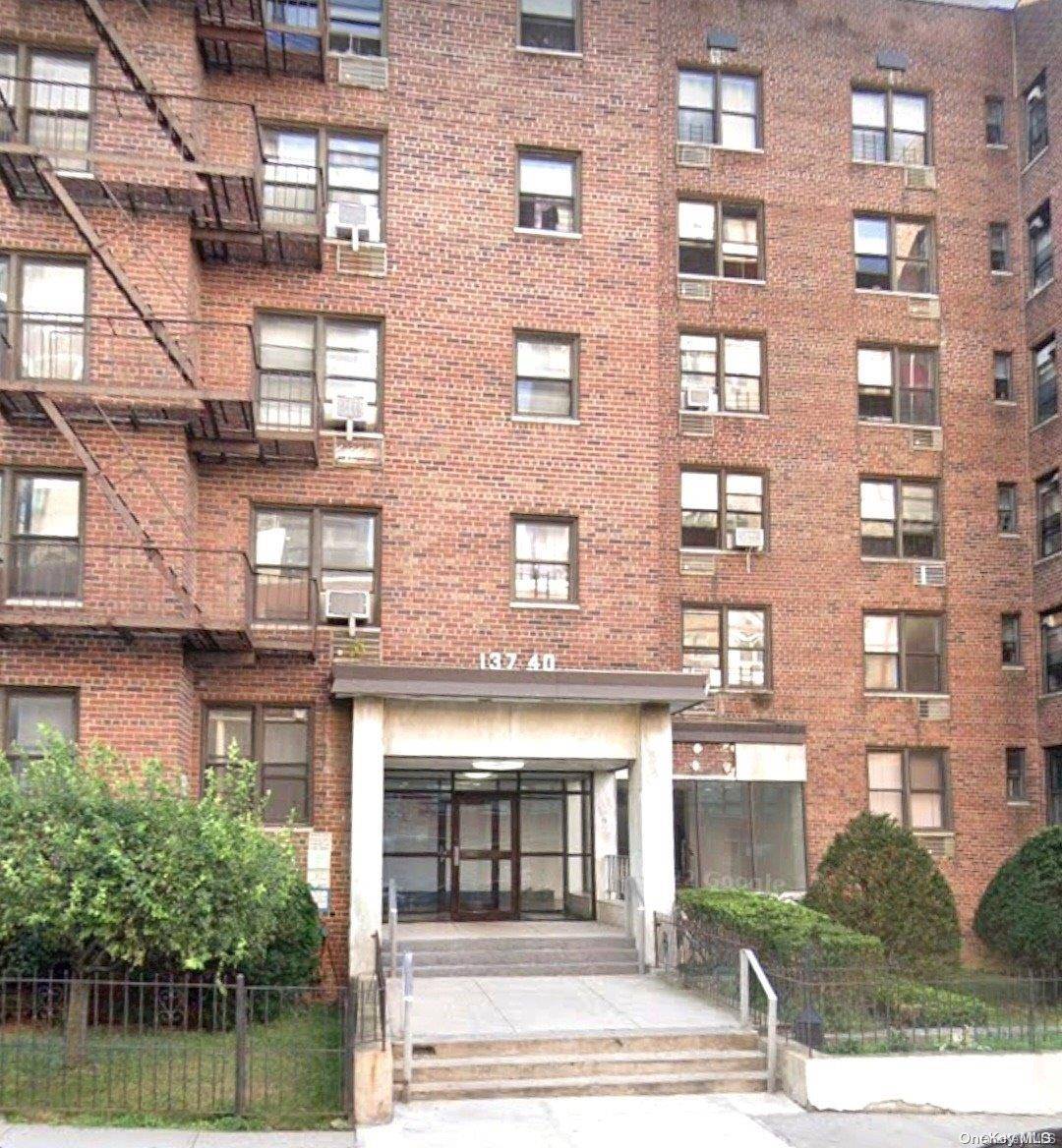 137-40 45 AVE #3H, Flushing, NY 11355