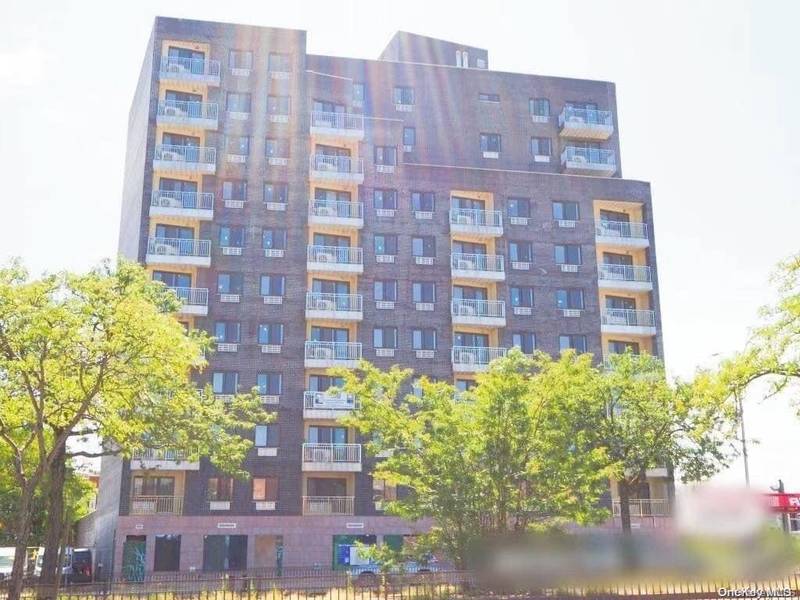 70-26 Queens BLVD #10B, Woodside, NY 11377