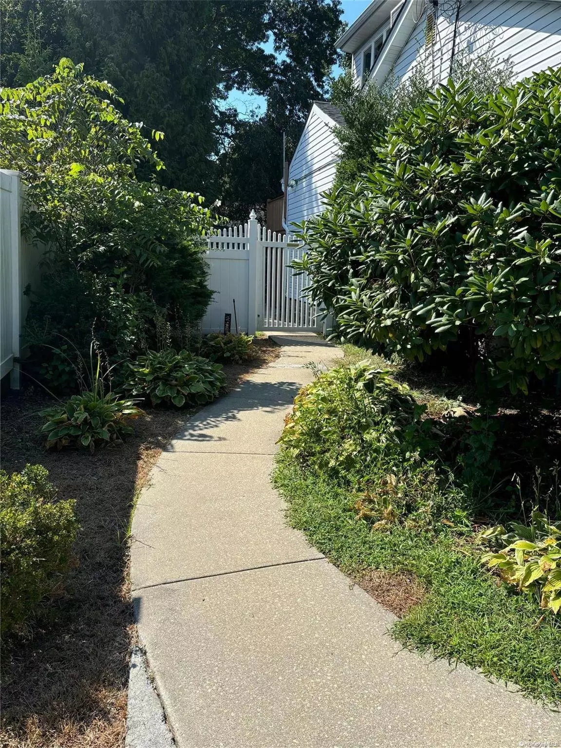 Islip Terrace, NY 11752,7 Satellite DR