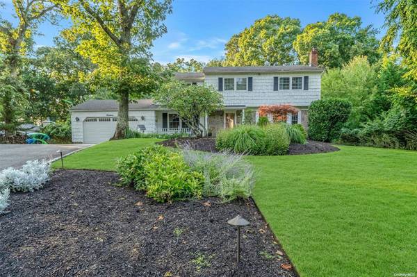 Smithtown, NY 11787,14 Sandpiper CT