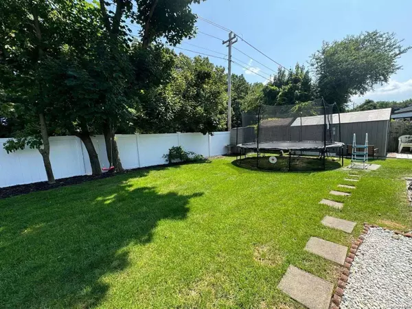 South Setauket, NY 11720,47 Bellwood AVE