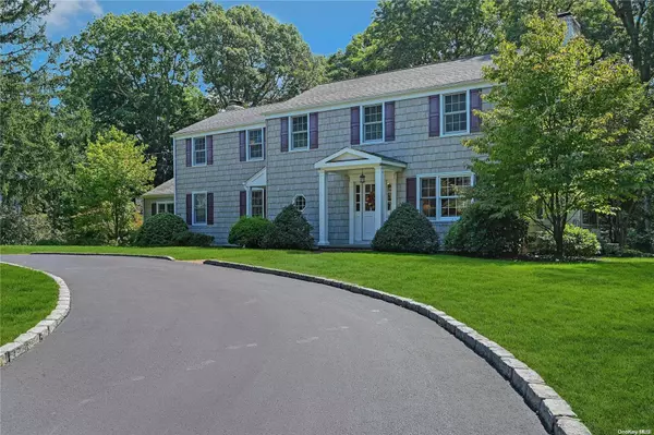 Centerport, NY 11721,7 Harbor Ridge DR