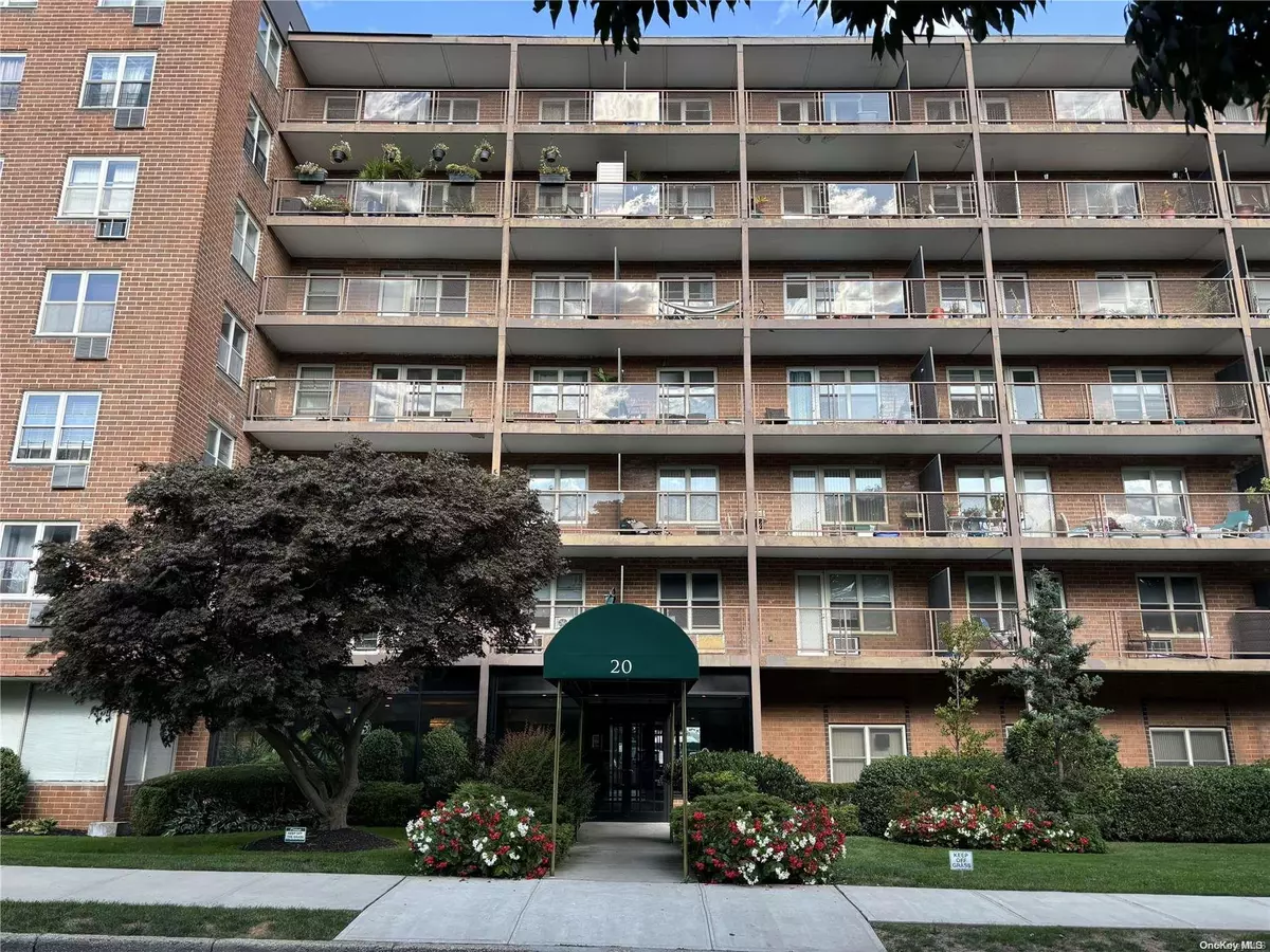 Hempstead, NY 11550,20 Wendell #38A