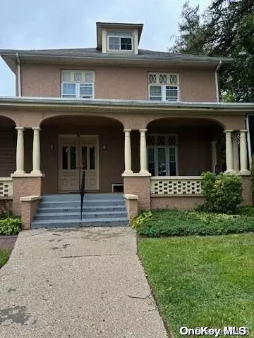 39 Carley AVE #3, Huntington, NY 11743