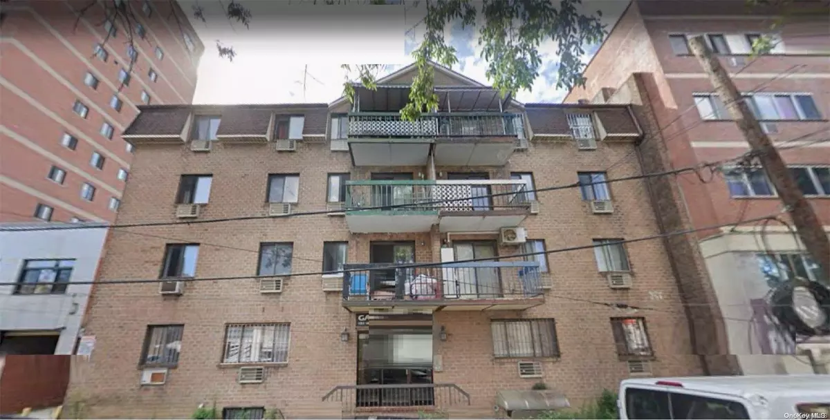 Flushing, NY 11355,132-18 Avery AVE #4D