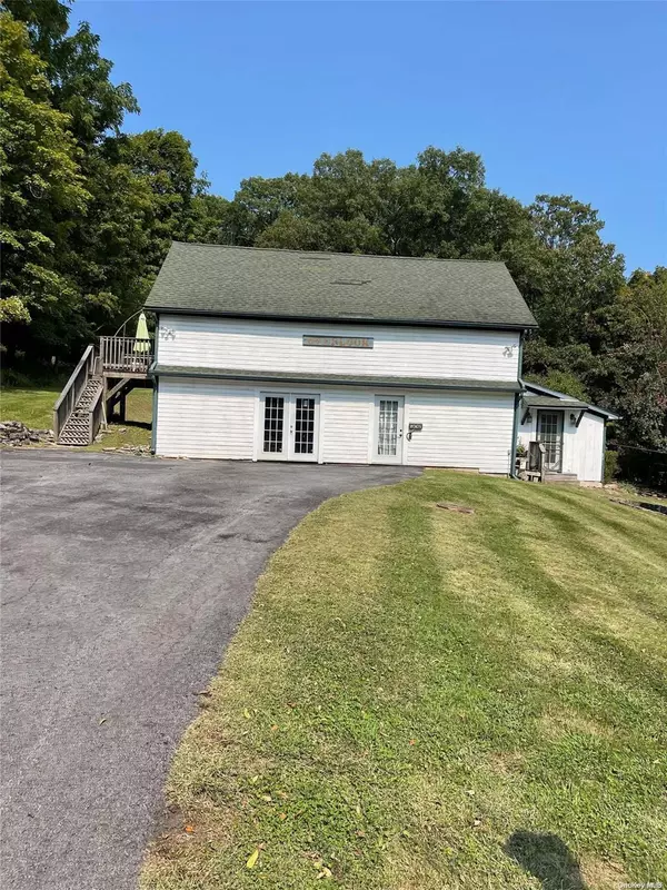 Warwick, NY 10990,76 Pine Island