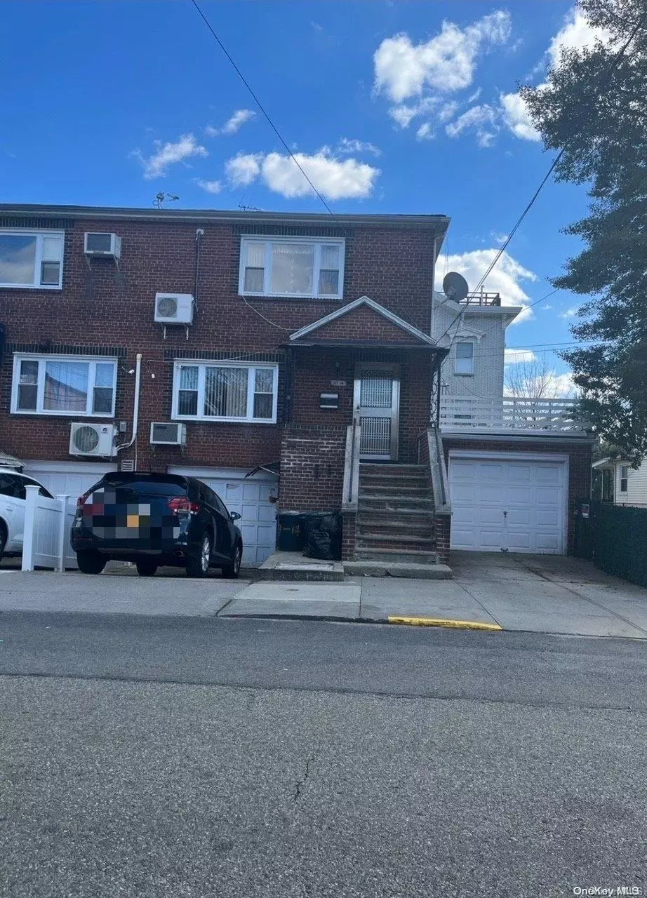 College Point, NY 11356,117-14 9th AVE