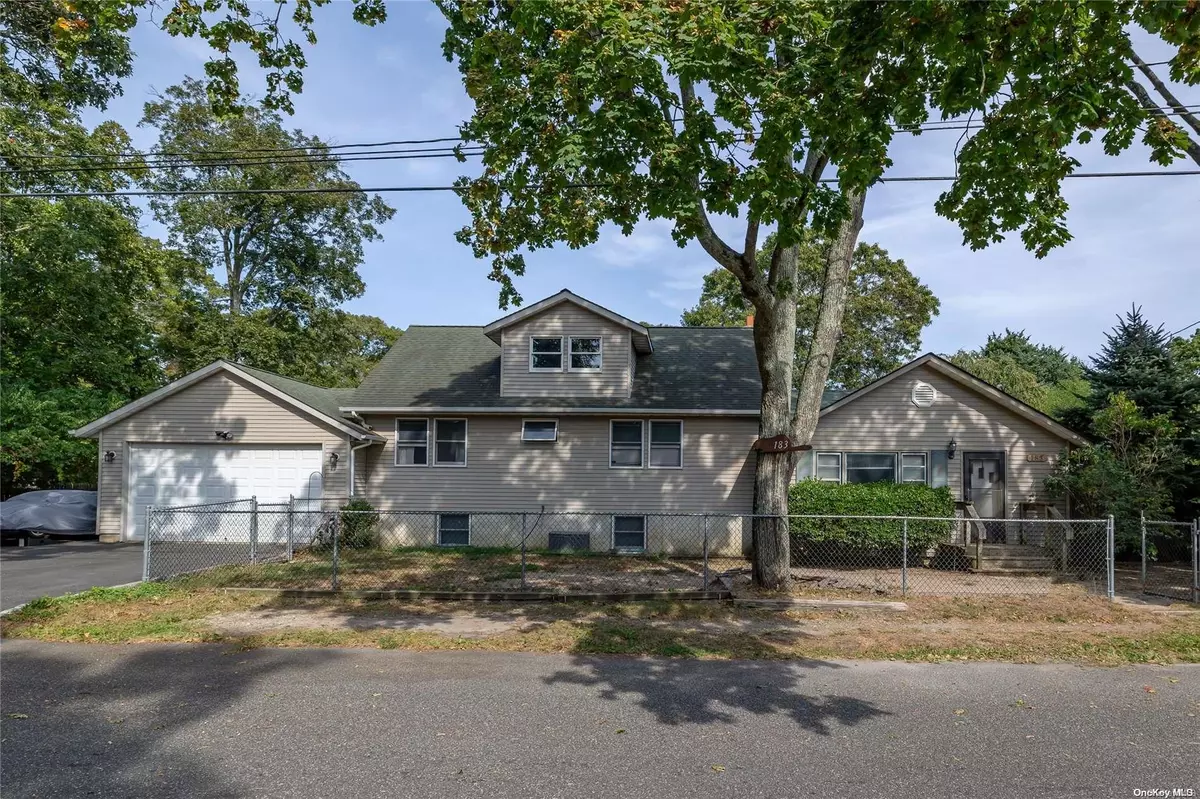 Mastic Beach, NY 11951,183 Beaver DR