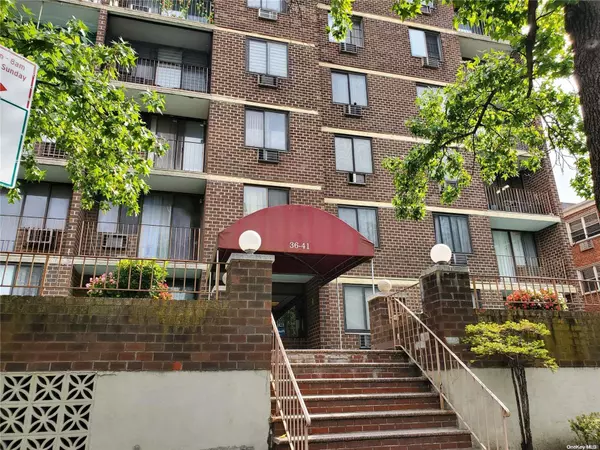 36-41 Union ST #5G, Flushing, NY 11354