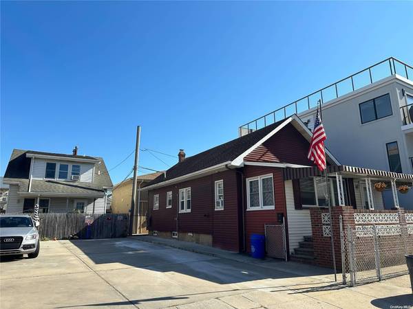 18 Minnesota AVE, Long Beach, NY 11561