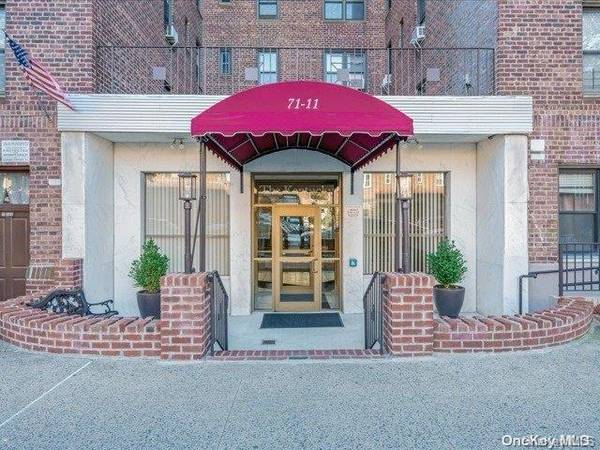 71-11 Yellowstone BLVD #5K, Forest Hills, NY 11375