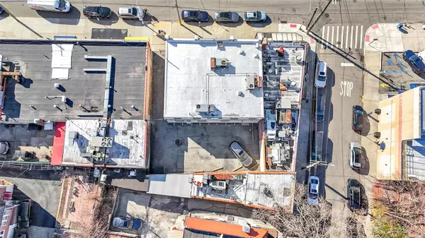 Bayside, NY 11361,45-57 Bell BLVD #2fl