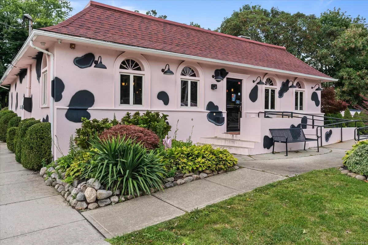 Miller Place, NY 11764,Address not disclosed