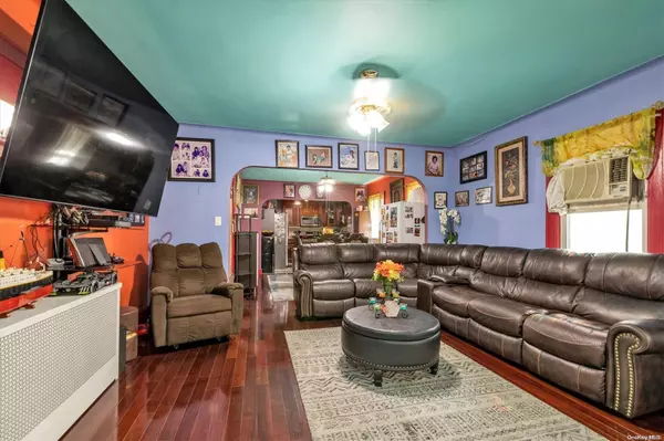 South Ozone Park, NY 11420,129-55 134th ST