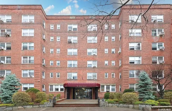 63-61 99th ST #D4, Rego Park, NY 11374